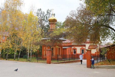 Тихое очарование Михайловской площади (фоторепортаж)