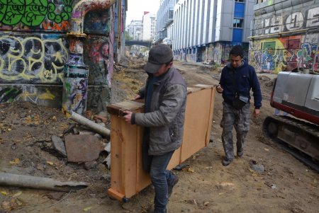 Еще две площадки для крупногабаритного мусора открыли в Киевском и Приморском районах (фото)