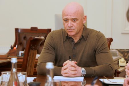 Мэр Одессы провел совещание с представителями поставщиков и производителей кислорода, а также компаний по криогенным технологиям (фото)