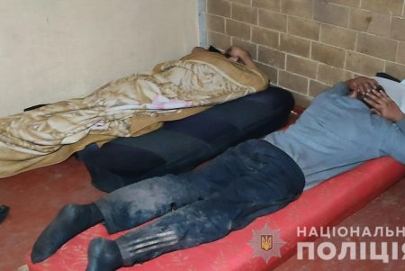​​Из трудового рабства в регионе освобождены 12 человек: они работали по 16 часов, не получали зарплату и терпели побои (фото, видео)