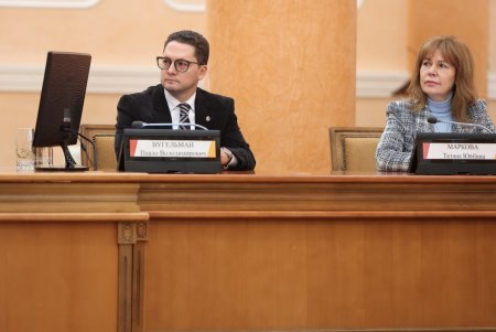 Городской голова Геннадий Труханов поздравил работников культуры и вручил муниципальную премию (фото, видео)