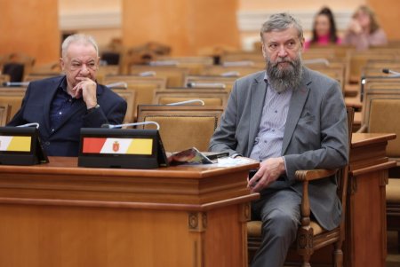 Городской голова Геннадий Труханов поздравил работников культуры и вручил муниципальную премию (фото, видео)