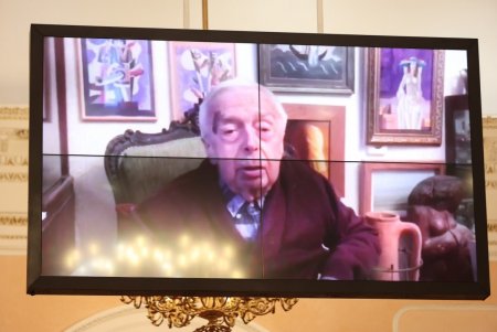 Городской голова Геннадий Труханов поздравил работников культуры и вручил муниципальную премию (фото, видео)