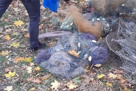 Более 140 бесхозных браконьерских орудий лова уничтожили в Одессе (фото)
