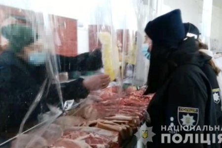 За неделю в Одессе зафиксировано около четырех тысяч нарушений карантина, большинство — в общепите и гортранспорте (фото)