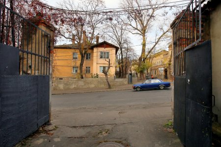 Ольгиевский спуск: названный в честь княгини, сохранивший столетние здания и свой колорит (фоторепортаж) 