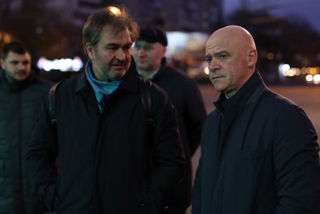 «Это абсолютно новые технологии, применяемые в Одессе», - мэр Геннадий Труханов о завершении капремонта улицы Черняховского (фото)
