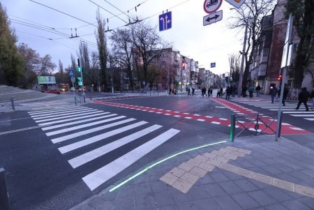 «Это абсолютно новые технологии, применяемые в Одессе», - мэр Геннадий Труханов о завершении капремонта улицы Черняховского (фото)