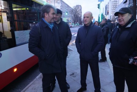Завершен капитальный ремонт улицы Черняховского (фоторепортаж)