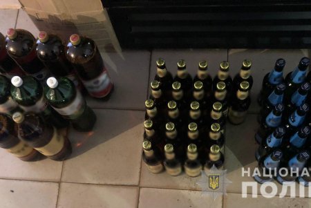 В разных районах Одесской области привлекли к ответственности девятерых реализаторов контрафактных алкоголя и сигарет (фото)