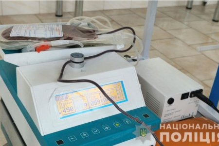«Сдай кровь — спаси жизнь»: полицейские стали донорами для пострадавших в ДТП и призывают одесситов присоединиться (фото, видео)