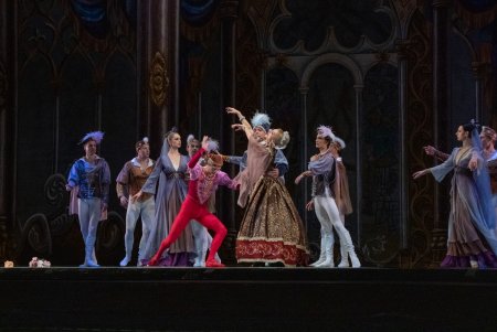 Одесская опера снова открылась после ухода на карантин (фоторепортаж)