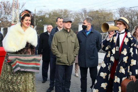 В Одессе встретили новый дизель-поезд из Измаила (фоторепортаж)