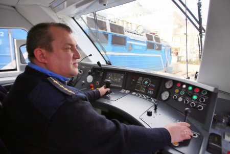 В Одессе встретили новый дизель-поезд из Измаила (фоторепортаж)