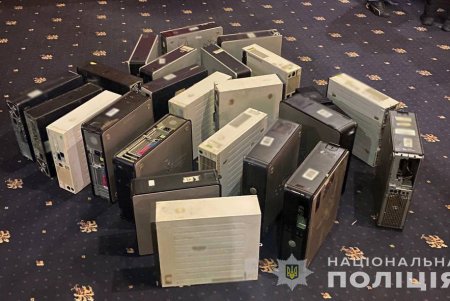 На Канатной ликвидировали подпольный игорный клуб (фото)