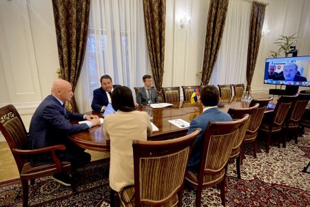 Мэр Одессы провел онлайн-встречу с коллегой из Генуи (фото)