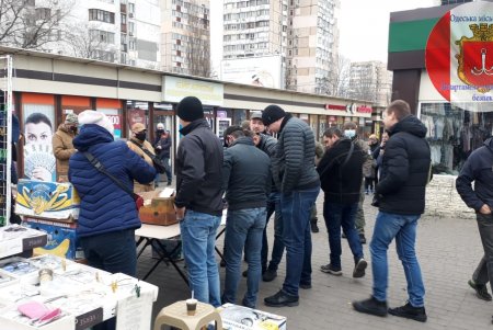 На рынке «Северный» демонтированы объекты стихийной торговли (фото)