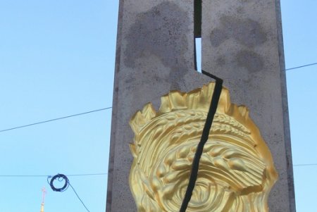 Память жертв голодоморов в Украине  почтили жители Одессы (фоторепортаж)