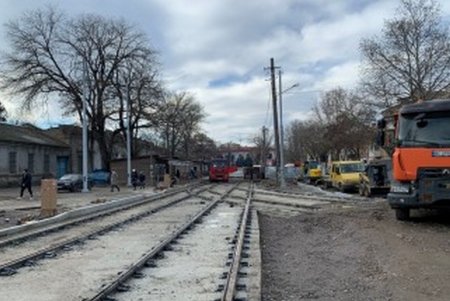 Участок между Пантелеймоновской и Новощепным рядом закроют для транспорта до Нового года (фото)