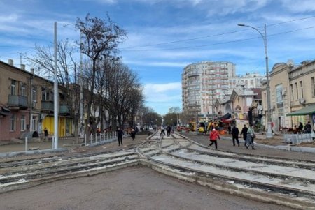 Участок между Пантелеймоновской и Новощепным рядом закроют для транспорта до Нового года (фото)