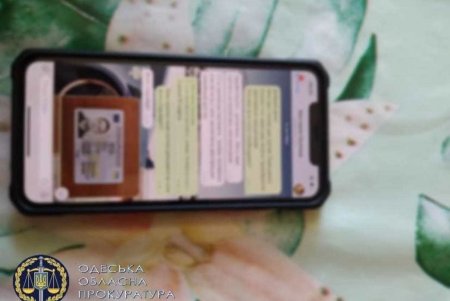 В Одессе разоблачили схему подделки COVID-сертификатов, к которой причастны медики (фото) 