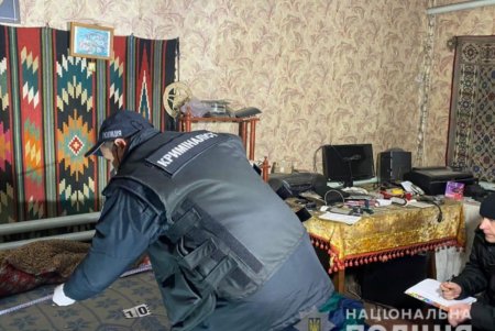 Житель Березовского района убил односельчанина и спрятал тело в диван (фото, видео)