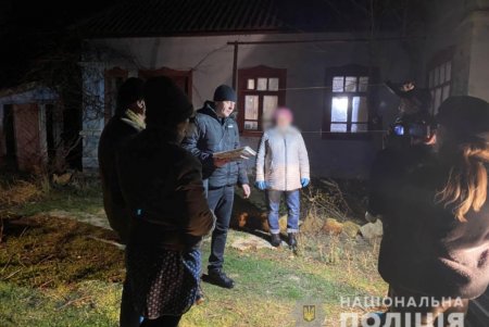 Житель Березовского района убил односельчанина и спрятал тело в диван (фото, видео)