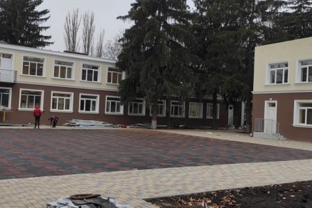 Здание детского сада № 217 в Малиновском районе капитально ремонтируют (фото)