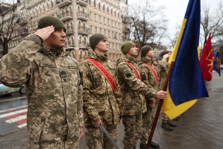 В парке Шевченко возложили цветы в честь 30-й годовщины Вооруженных Сил Украины (фото)