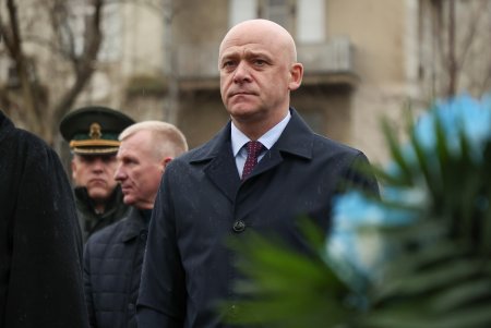 В парке Шевченко возложили цветы в честь 30-й годовщины Вооруженных Сил Украины (фото)