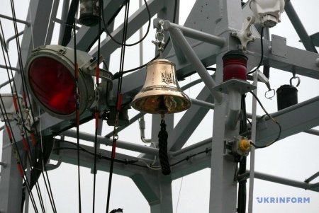 На Морвокзале продемонстрировали боевой арсенал украинских ВМС (фото)