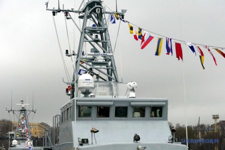 На Морвокзале продемонстрировали боевой арсенал украинских ВМС (фото)