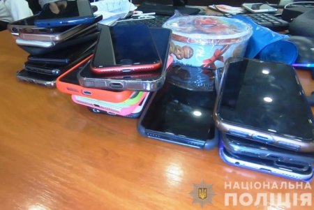 В Одессе мошенники организовали два call-центра, с помощью которых выманивали деньги у клиентов иностранных банков (фото, видео)