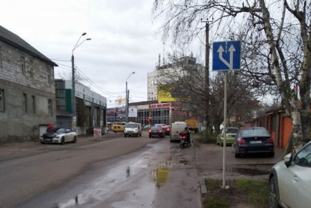 Обновленные дорожные знаки появились на четырех одесских перекрестках (фото)