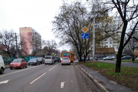 Обновленные дорожные знаки появились на четырех одесских перекрестках (фото)