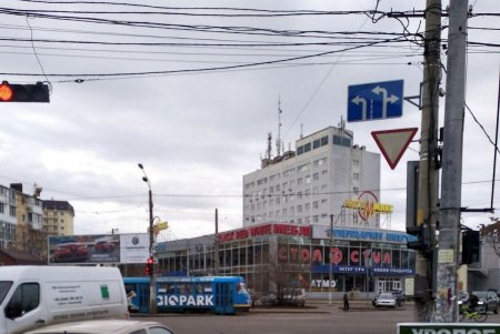 Обновленные дорожные знаки появились на четырех одесских перекрестках (фото)