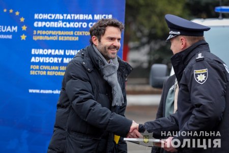 Одесские копы получили в пользование современную передвижную криминалистическую лабораторию (фото)