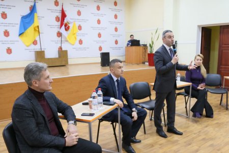 Одесские педагоги в рамках национальной программы получат более двух тысяч ноутбуков (фоторепортаж)