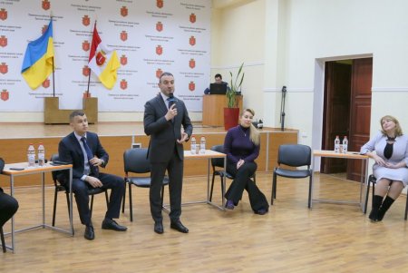 Одесские педагоги в рамках национальной программы получат более двух тысяч ноутбуков (фоторепортаж)