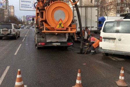 Одесские коммунальщики за неделю привели в порядок десятки элементов уличной инфраструктуры