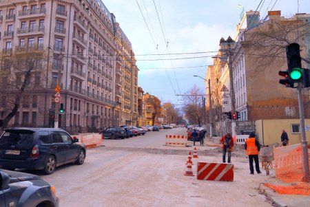 Перекресток Большой Арнаутской и Осипова уже открыт для автотранспорта (фоторепортаж) 