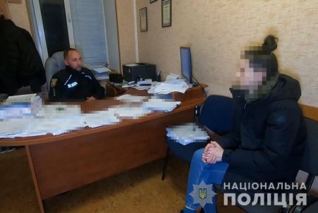 Семейная пара создала в Одессе канал сбыта наркотиков, зарабатывая до 300 тысяч гривен в месяц (фото, видео)