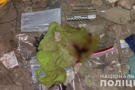 В заброшенном здании Суворовского района подростки обнаружили тело младенца в пакете  (фото)