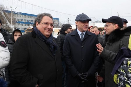 В Киевском районе, на месте старого скейт-парка, открылась новая ледовая арена (фото) 