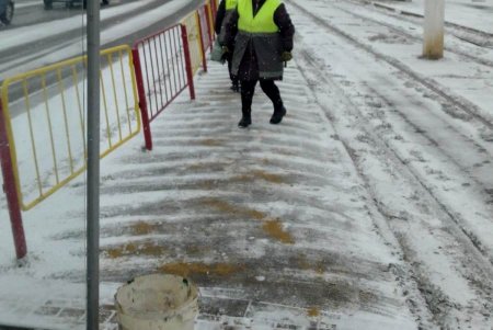 Одесские коммунальные службы работают в усиленном режиме (фото)