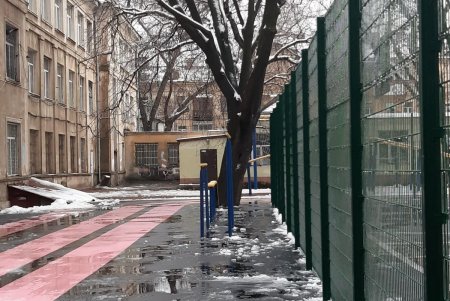 В Приморском районе в школе №16 открыли новую спортивную площадку (фото)