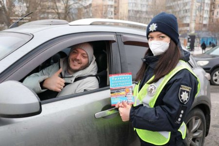 Патрульные проверили одесситов на знание ПДД (фото)