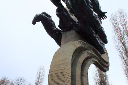 Январская прогулка по Адмиральскому проспекту (фоторепортаж)