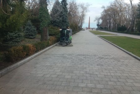 Десять новых машин City Ranger вторую неделю качественно убирают городские улицы (фото)