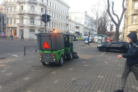 Десять новых машин City Ranger вторую неделю качественно убирают городские улицы (фото)